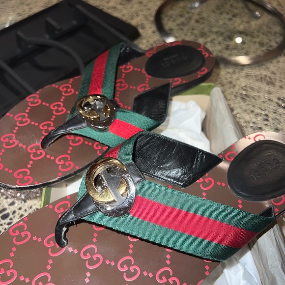 Gucci flip flops - Picture 2 of 4